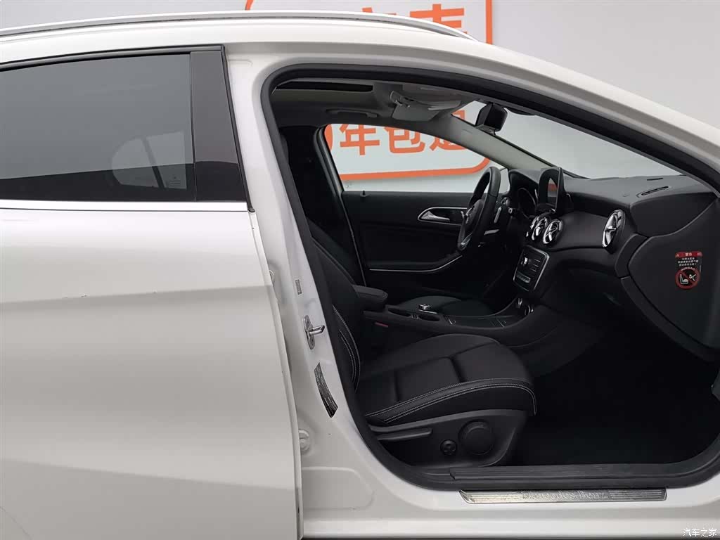 Mercedes-Benz GLA, 2019 23