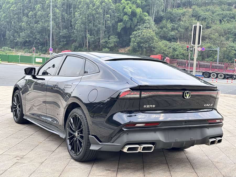 Changan UNI-V 2024, фото 20