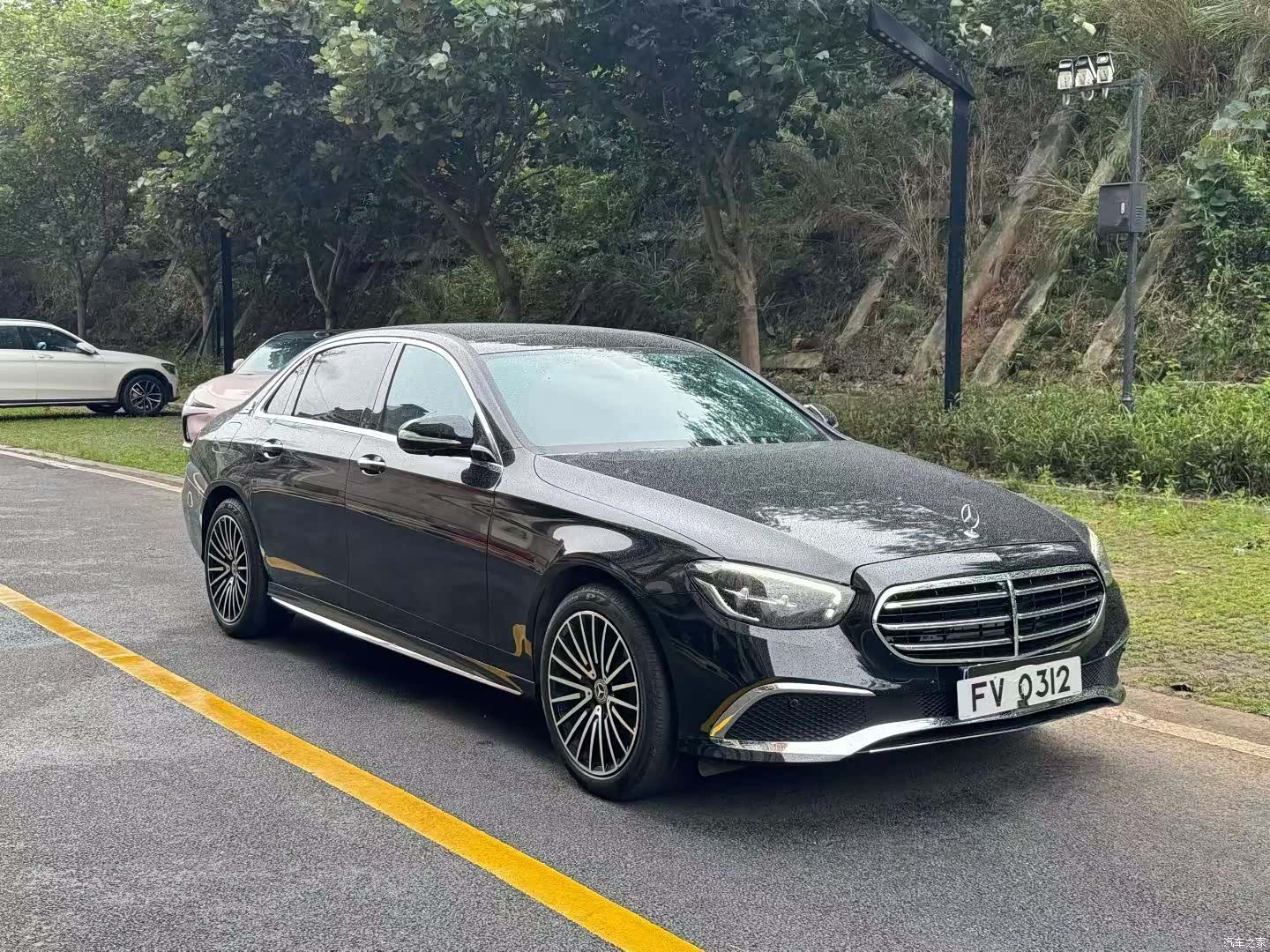 Mercedes-Benz E-Class, 2018 3