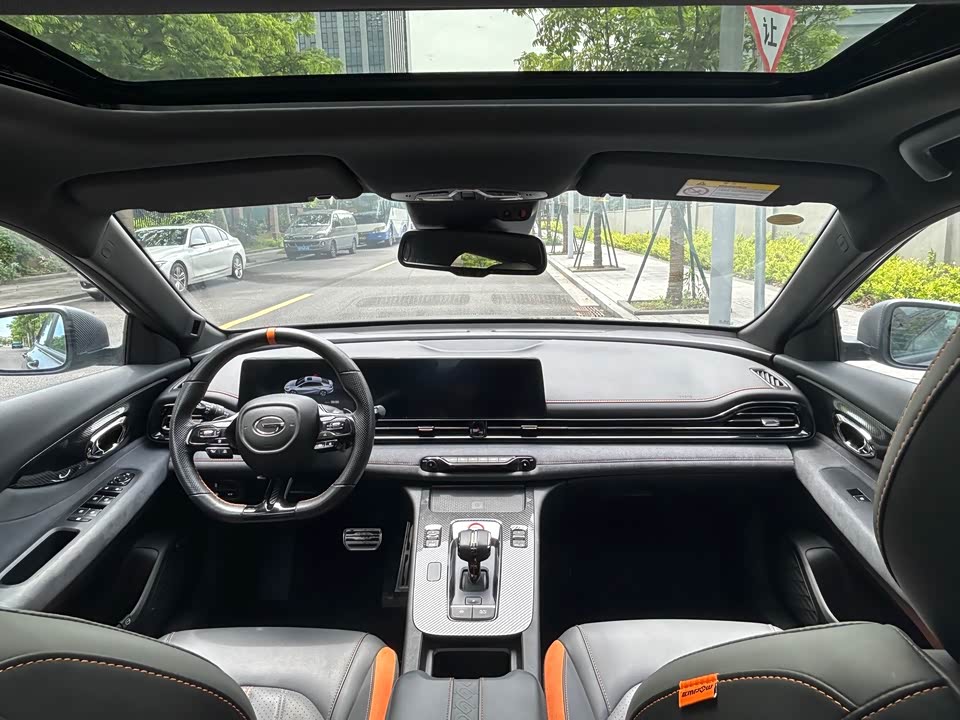 Trumpchi Shadow Leopard