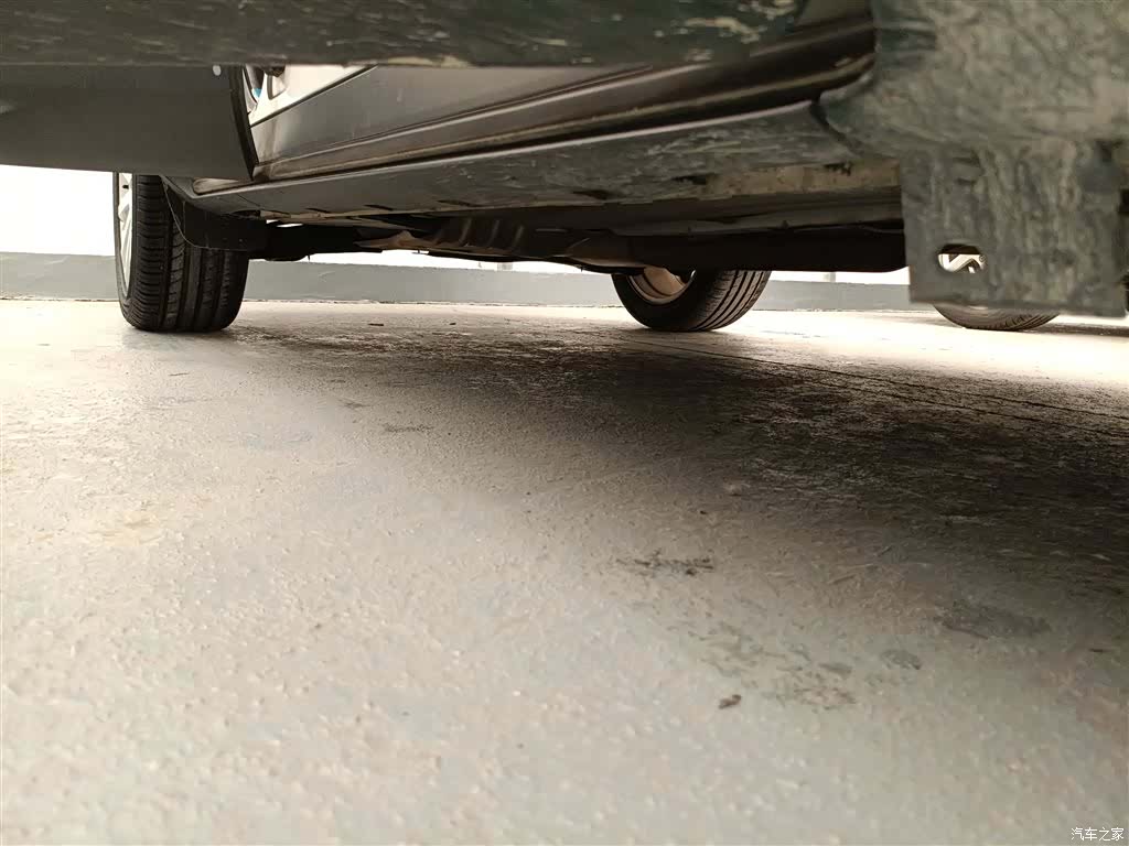 Ford Kuga, 2015 21