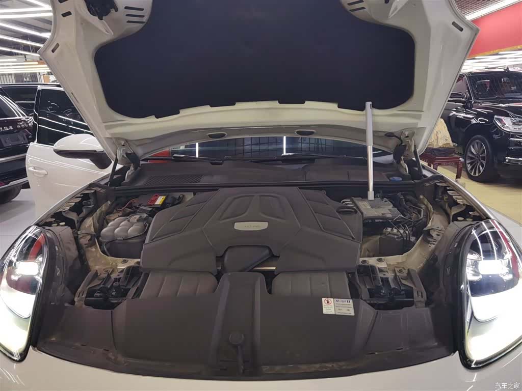 Porsche Cayenne, 2019 16