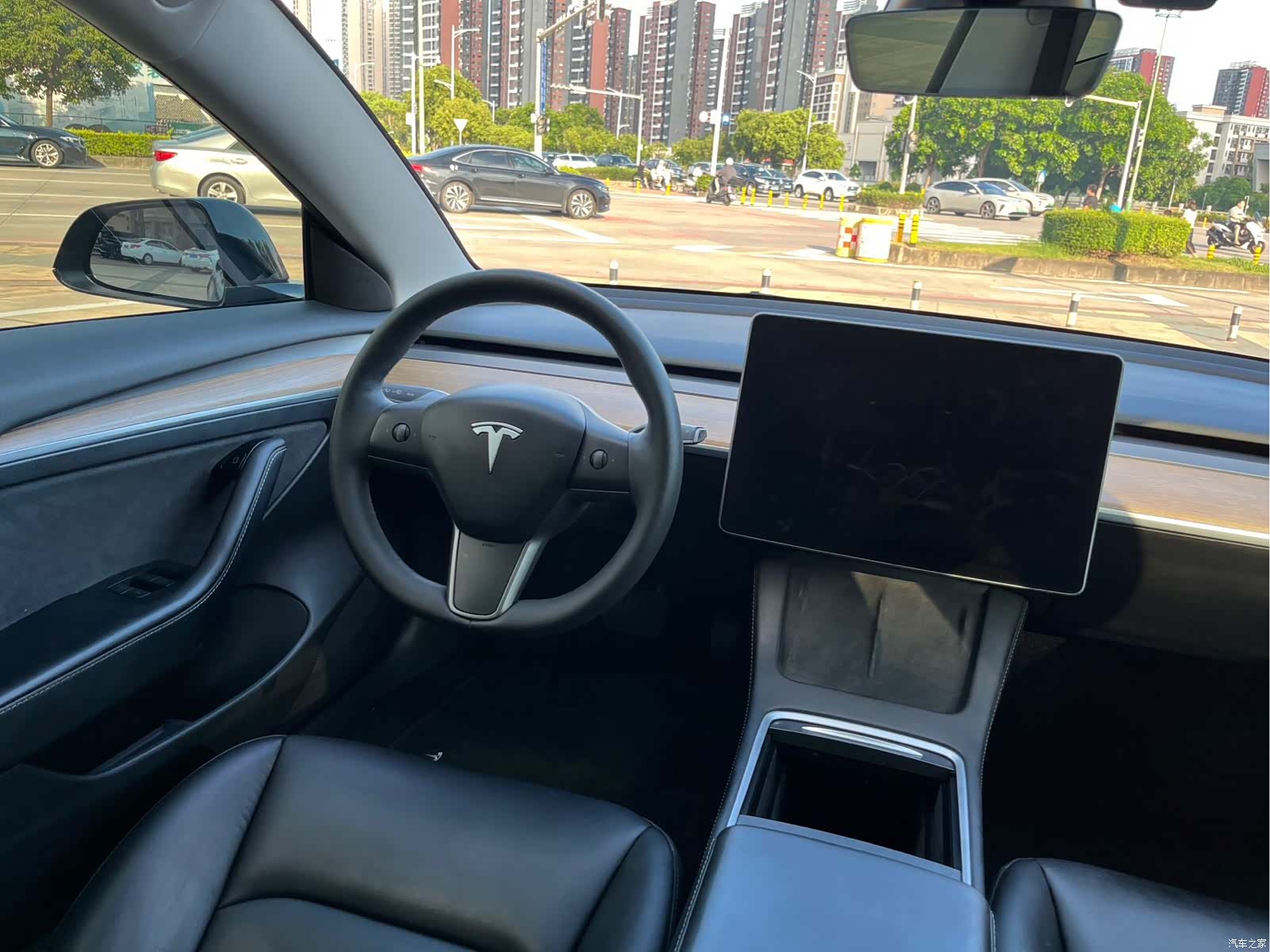 Tesla Model 3, 2023 12