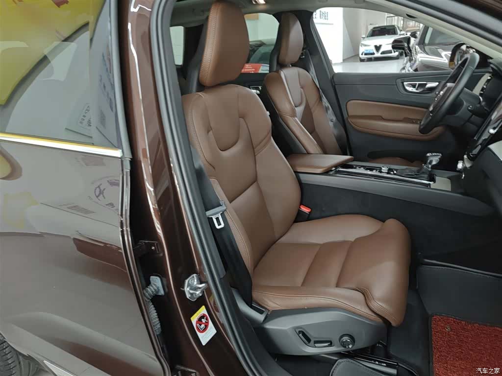 Volvo XC60, 2018 19