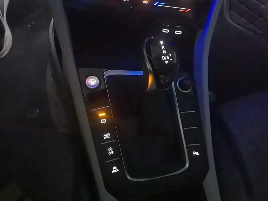 Volkswagen Sagitar 2023, фото 16