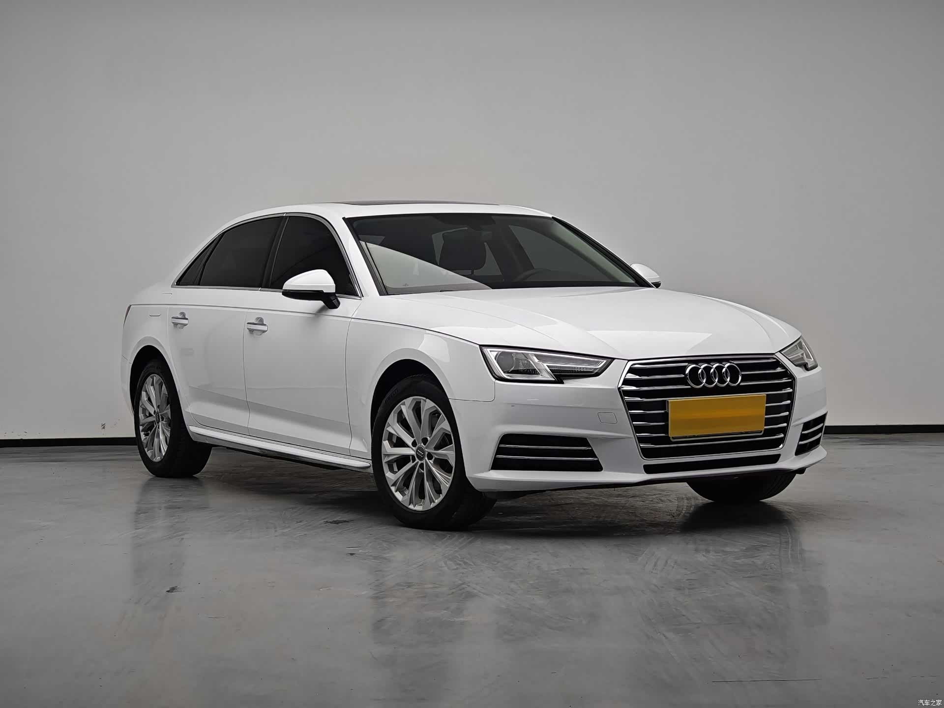 Audi A4L, 2017 3