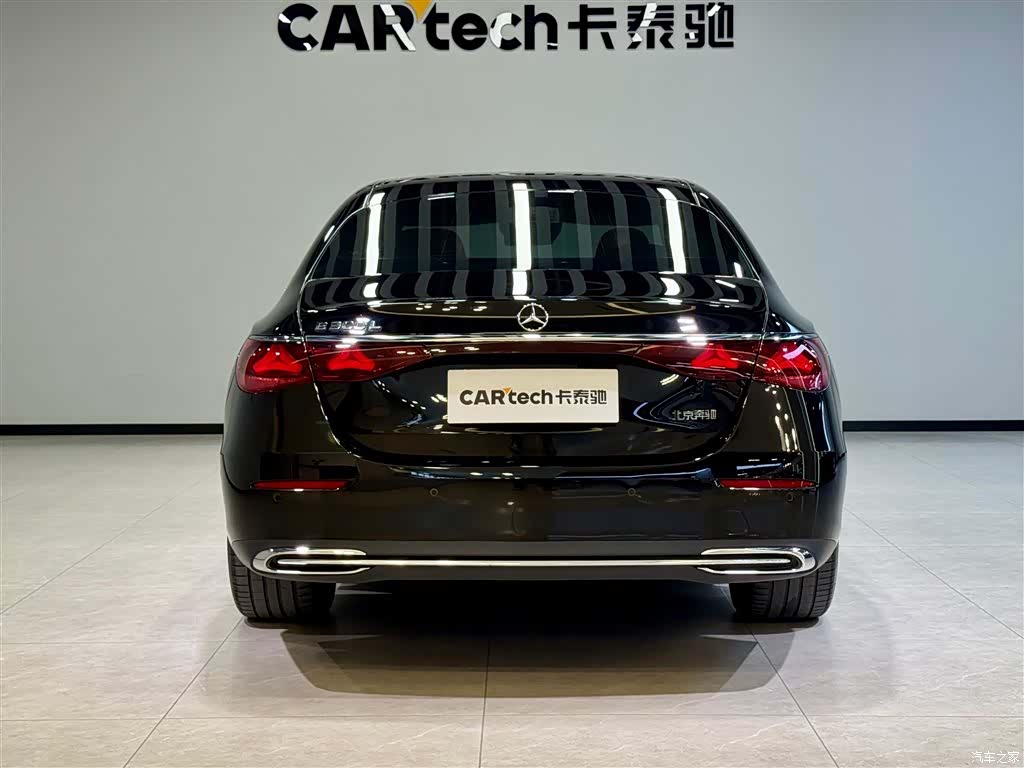 Mercedes-Benz E-Class, 2024 6