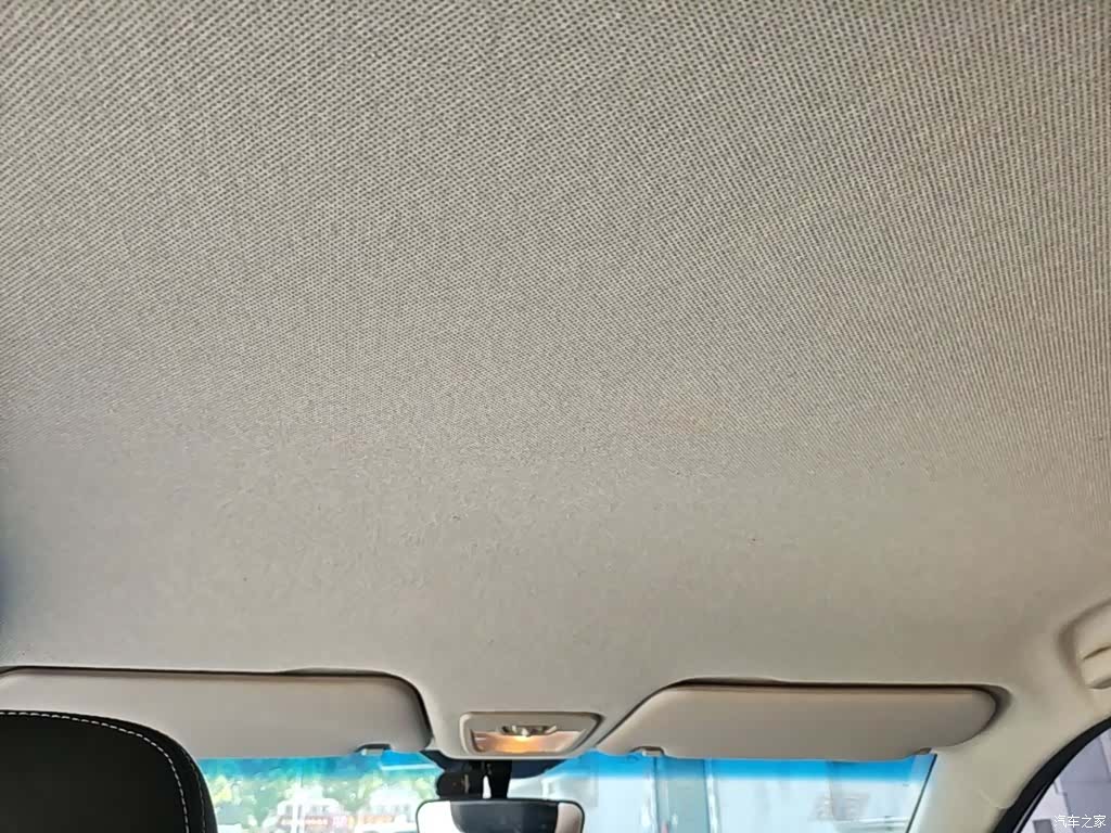Wuling 510, 2017 18