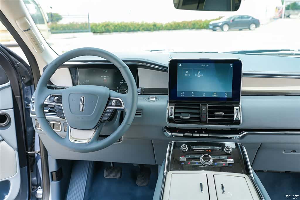 Lincoln Navigator, 2019 16