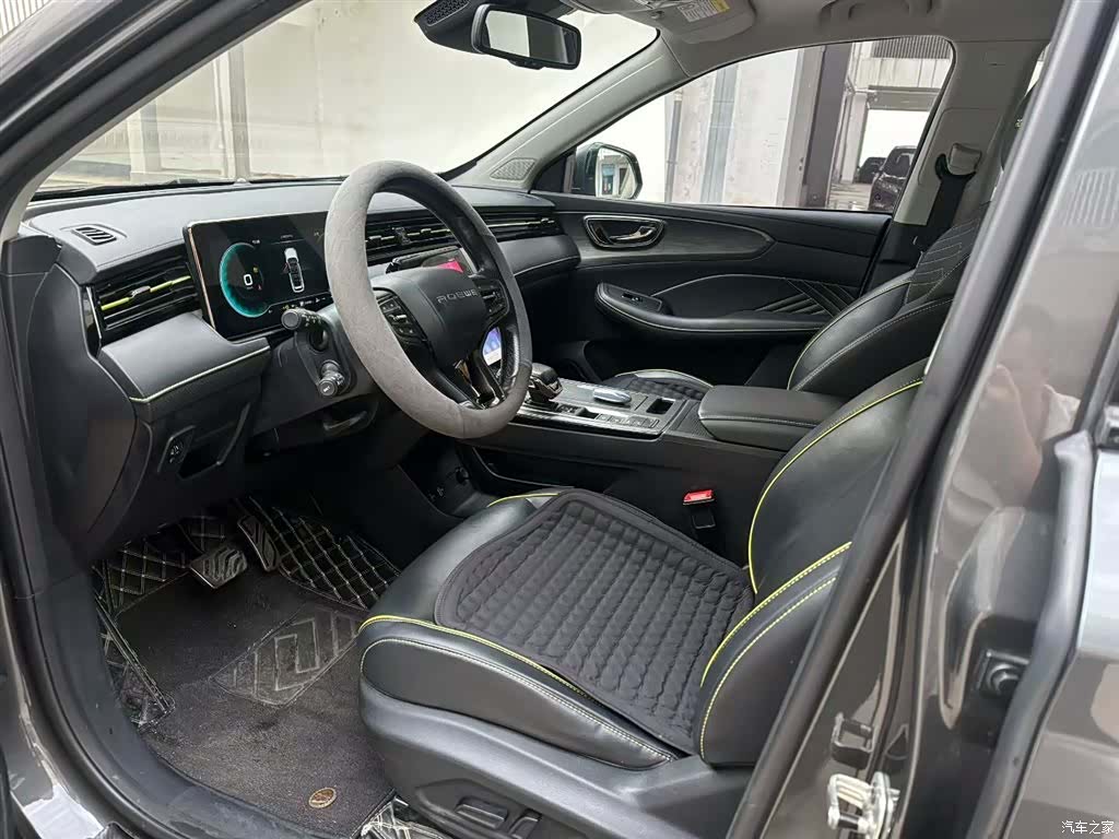Roewe RX5, 2021 6
