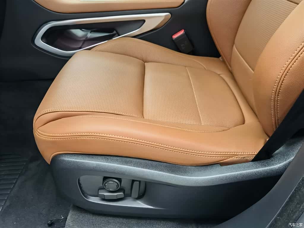 Jaguar F-PACE, 2024 20