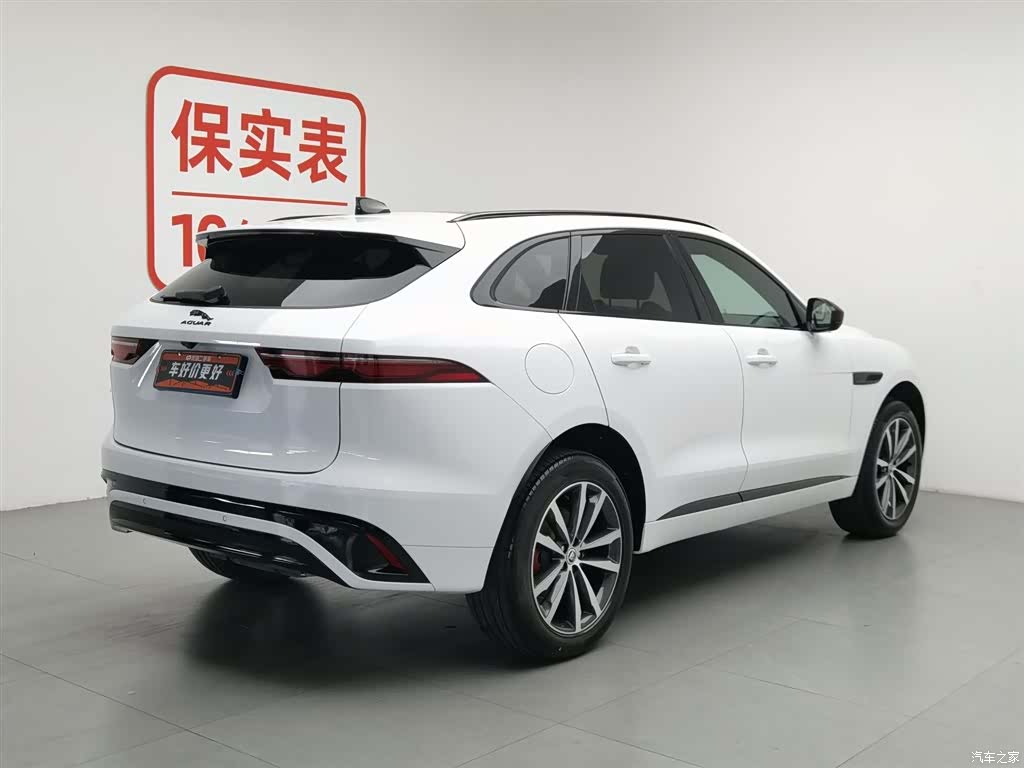 Jaguar F-PACE, 2024 2