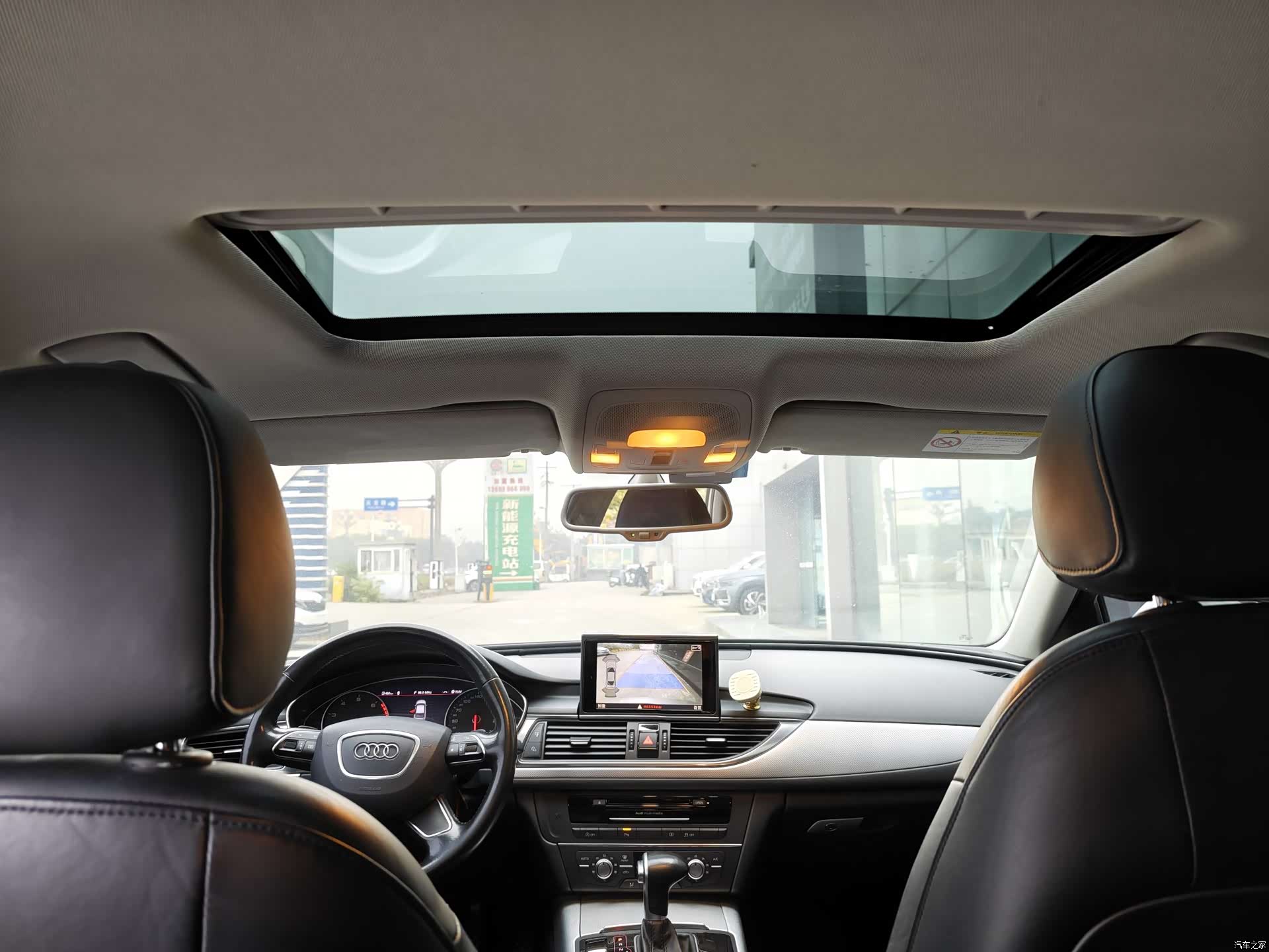 Audi A6L, 2016 12
