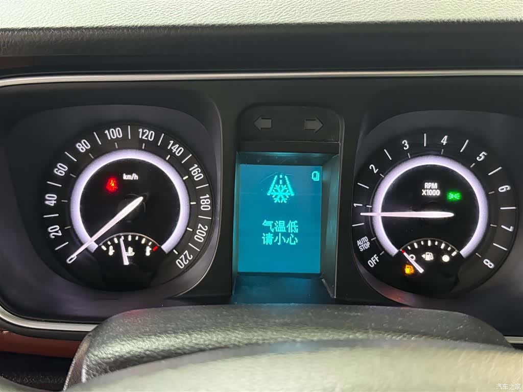 Buick GL8, 2019 17