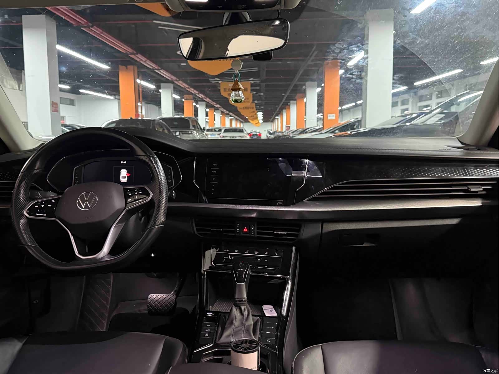 Volkswagen Passat, 2023 9