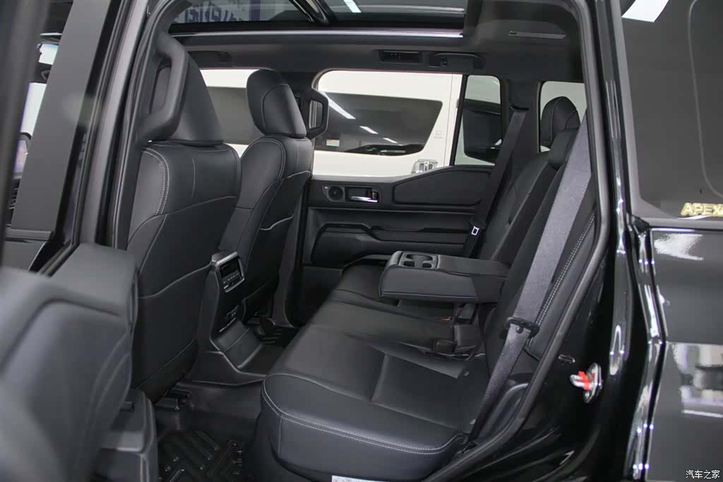 Toyota Prado, 2026 8