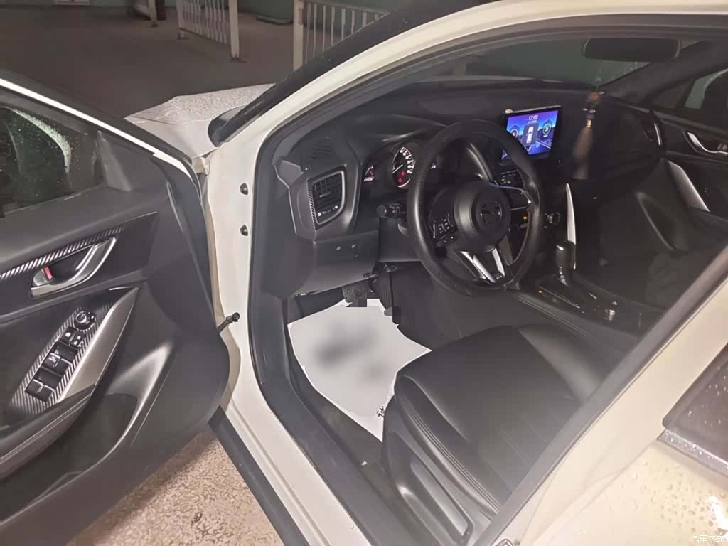 Mazda CX-4, 2018 16
