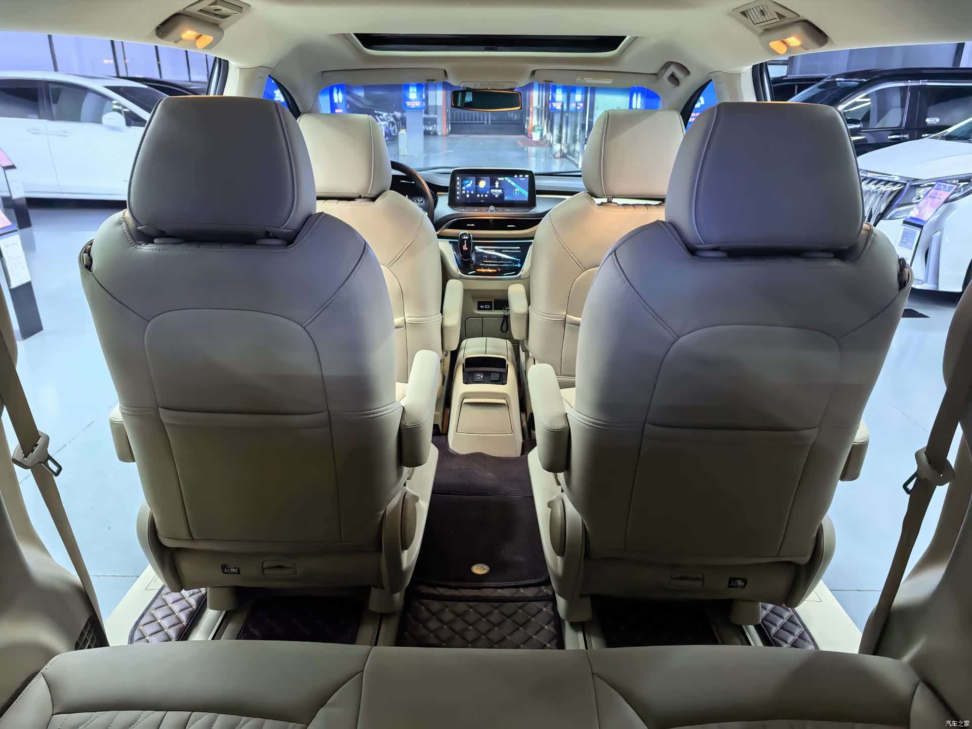 Buick GL8, 2023 14