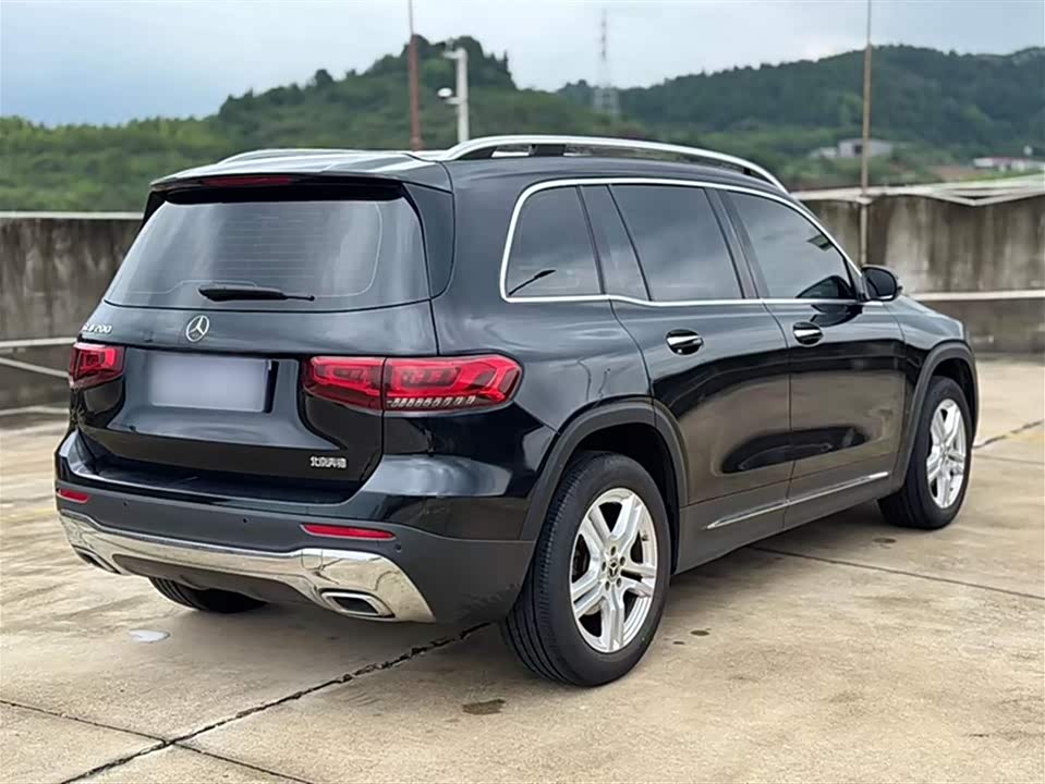 Mercedes-Benz GLB