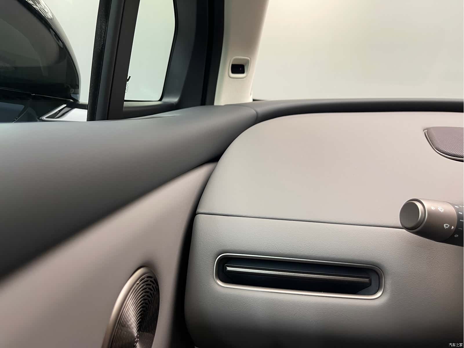 Li Auto i8, 2025 20