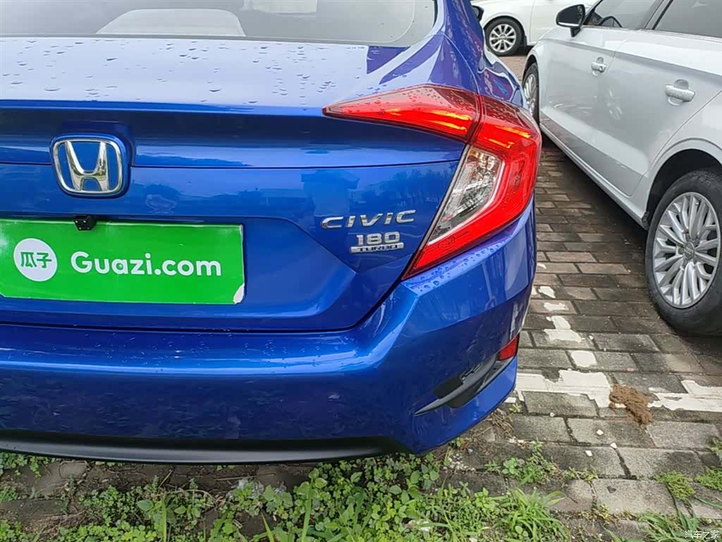 Honda Civic, 2018 8