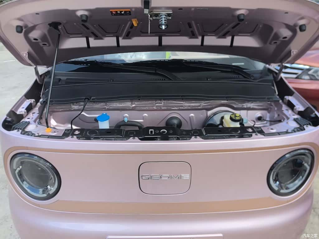 Geely Panda, 2026 20