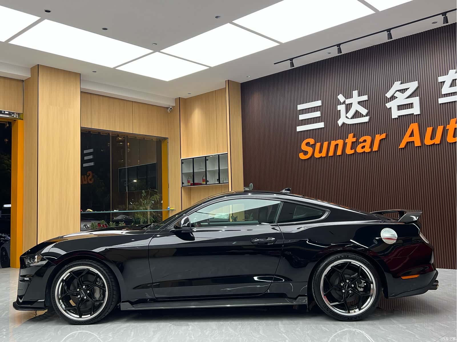 Ford Mustang, 2021 13