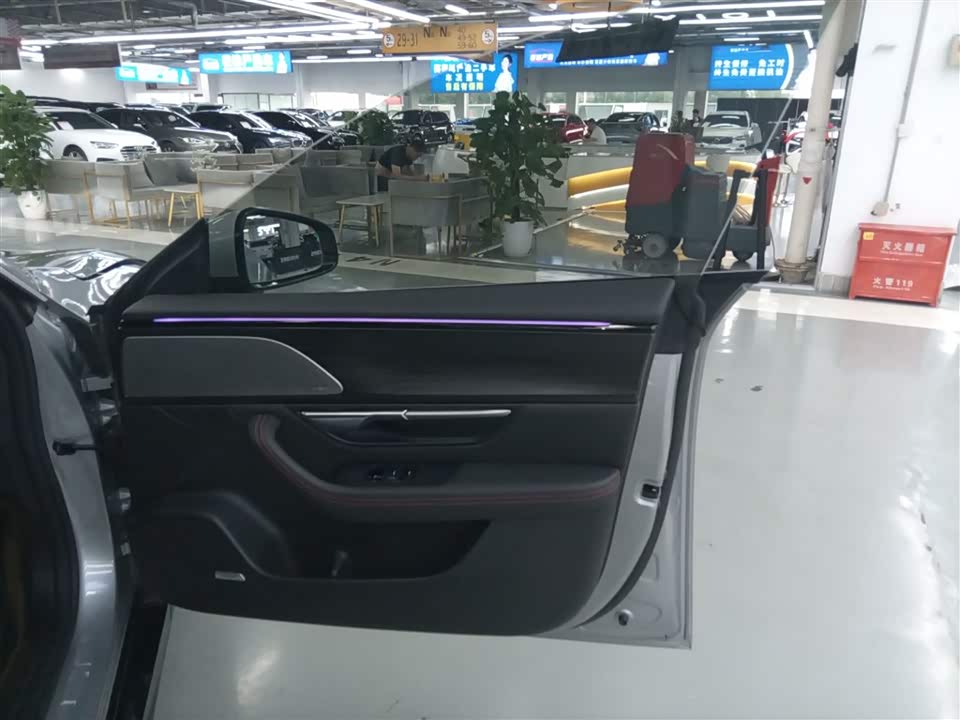 XPENG P7 XPENG P7