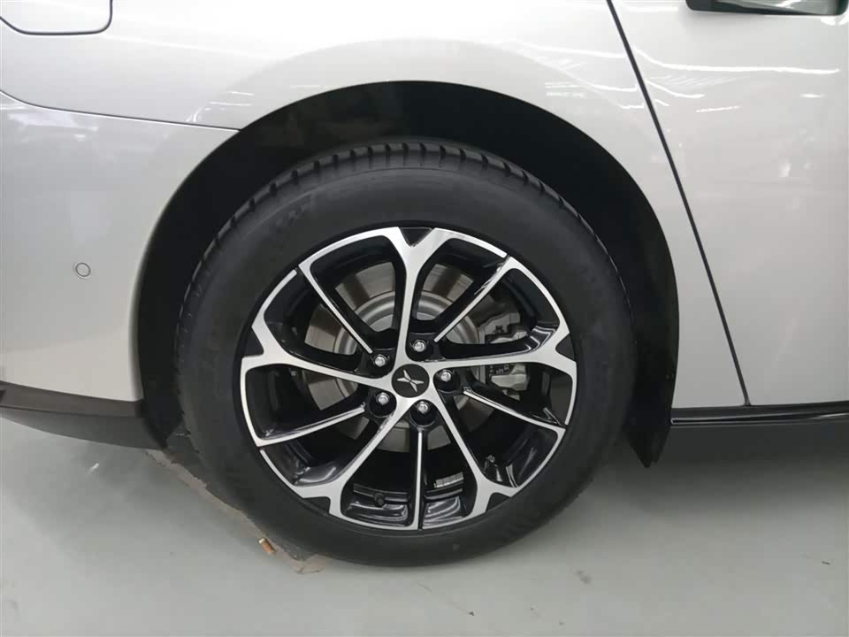 XPENG P7 XPENG P7