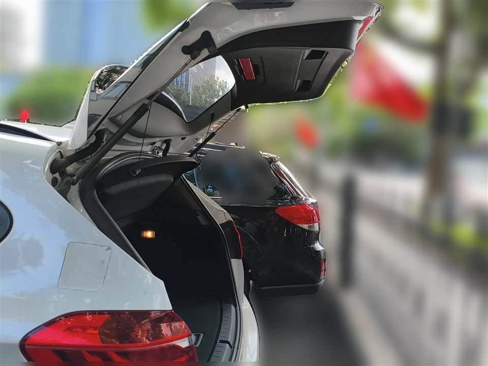 BMW 2 series station wagon