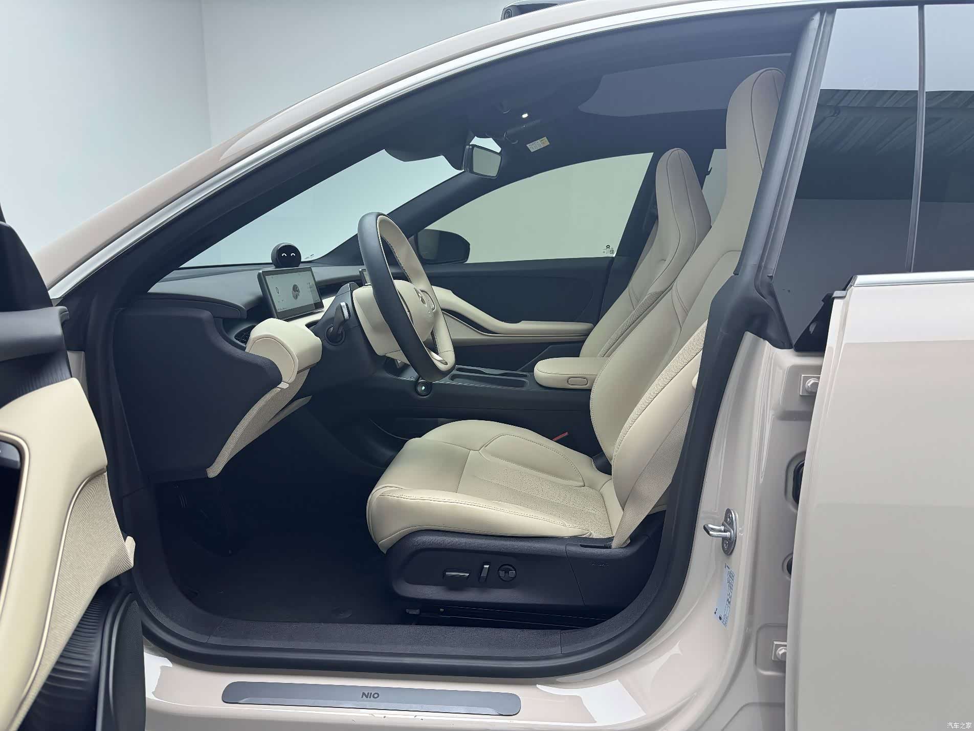NIO ET5, 2025 8