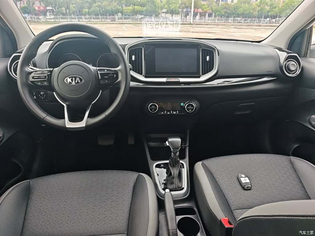 Kia KX1, 2018 6