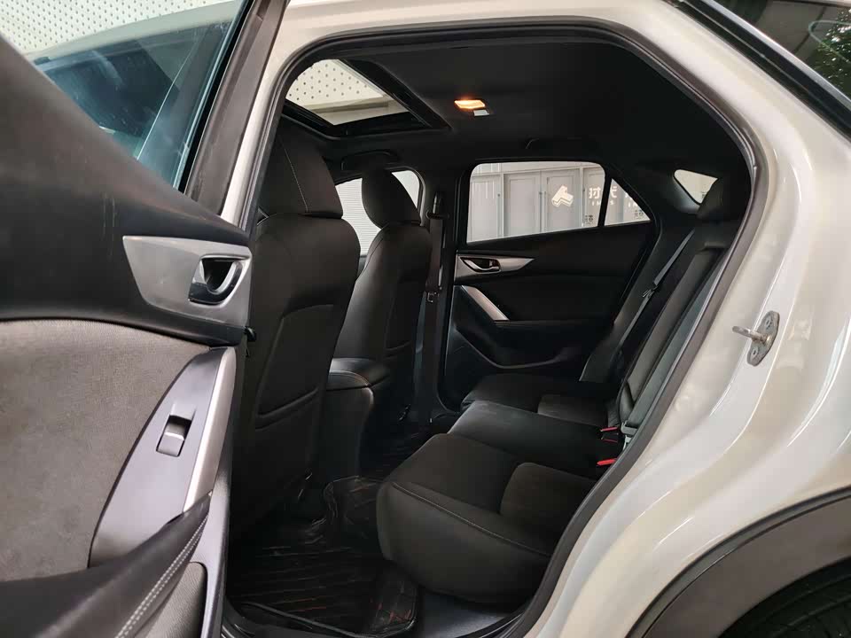 Mazda CX-4