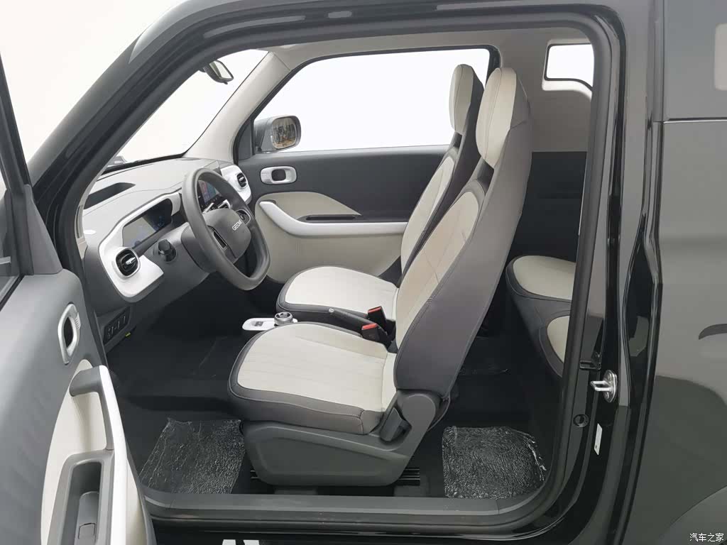 Geely Panda, 2026 10