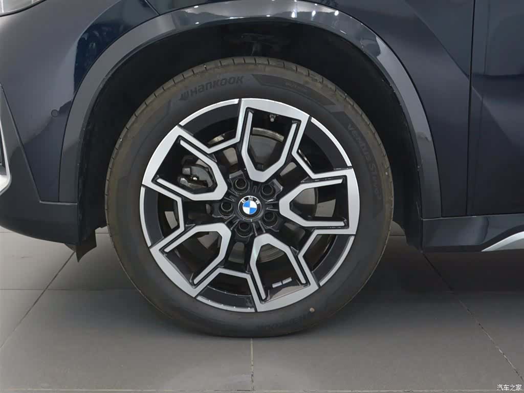 BMW X1, 2024 11