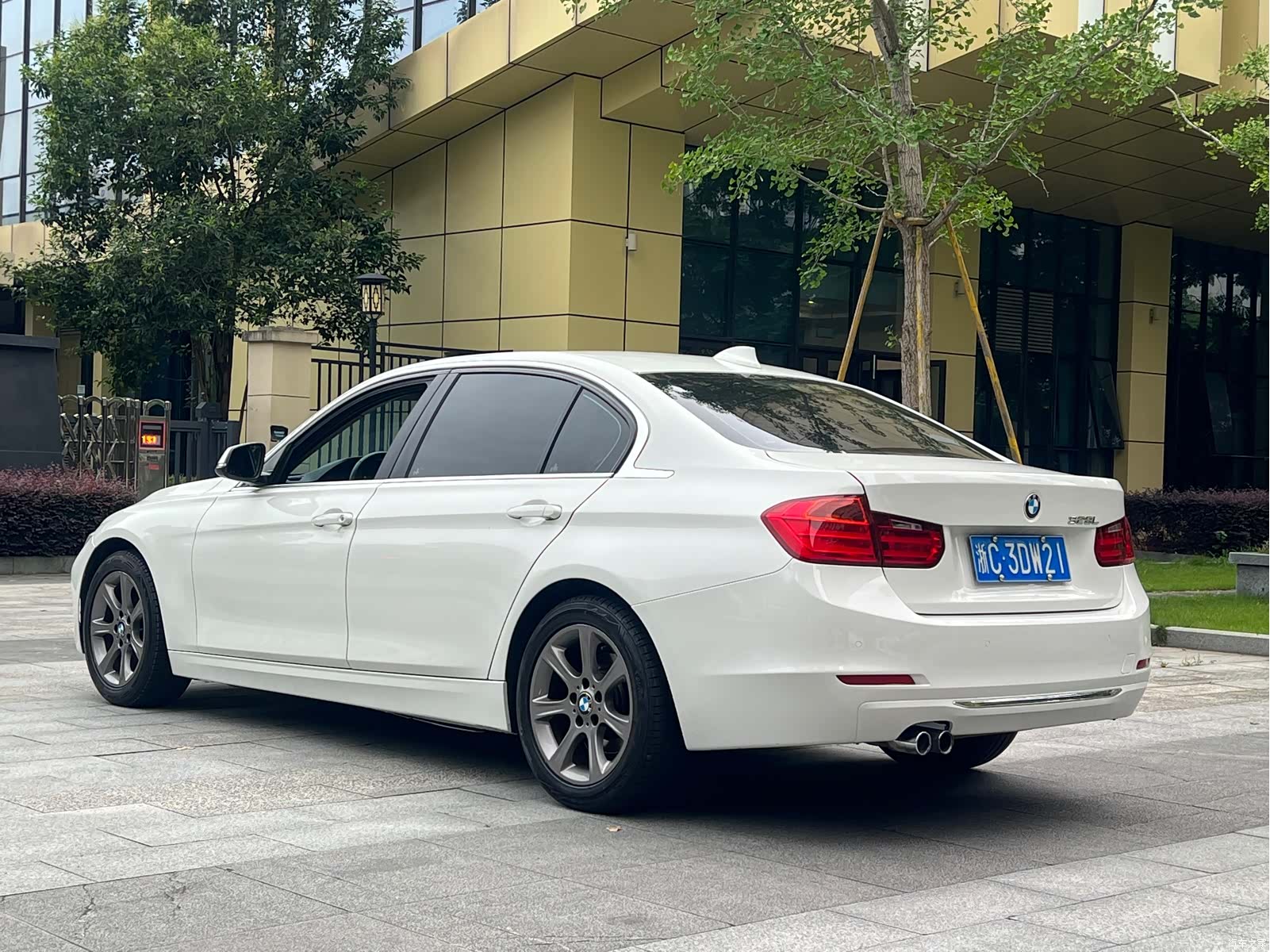 BMW 3 Series, 2014 6