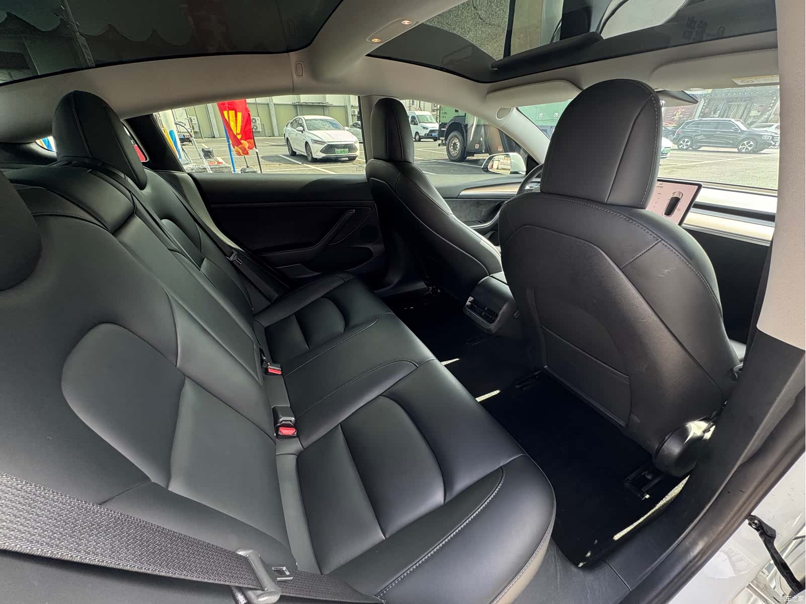 Tesla Model 3, 2023 7
