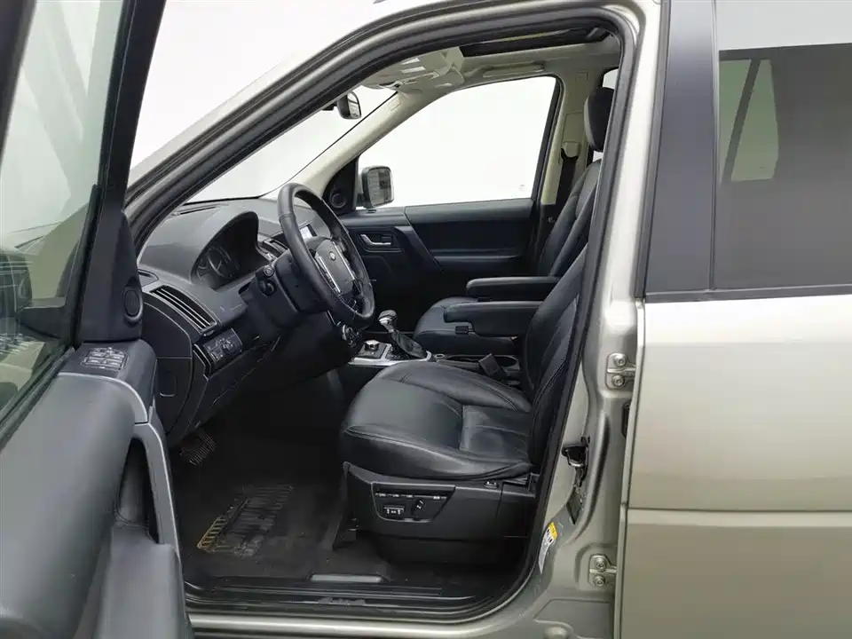 Land Rover Freelander 2