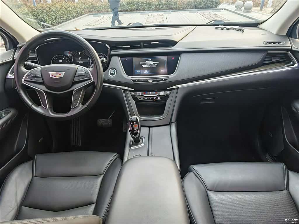 Cadillac XT5, 2018 13