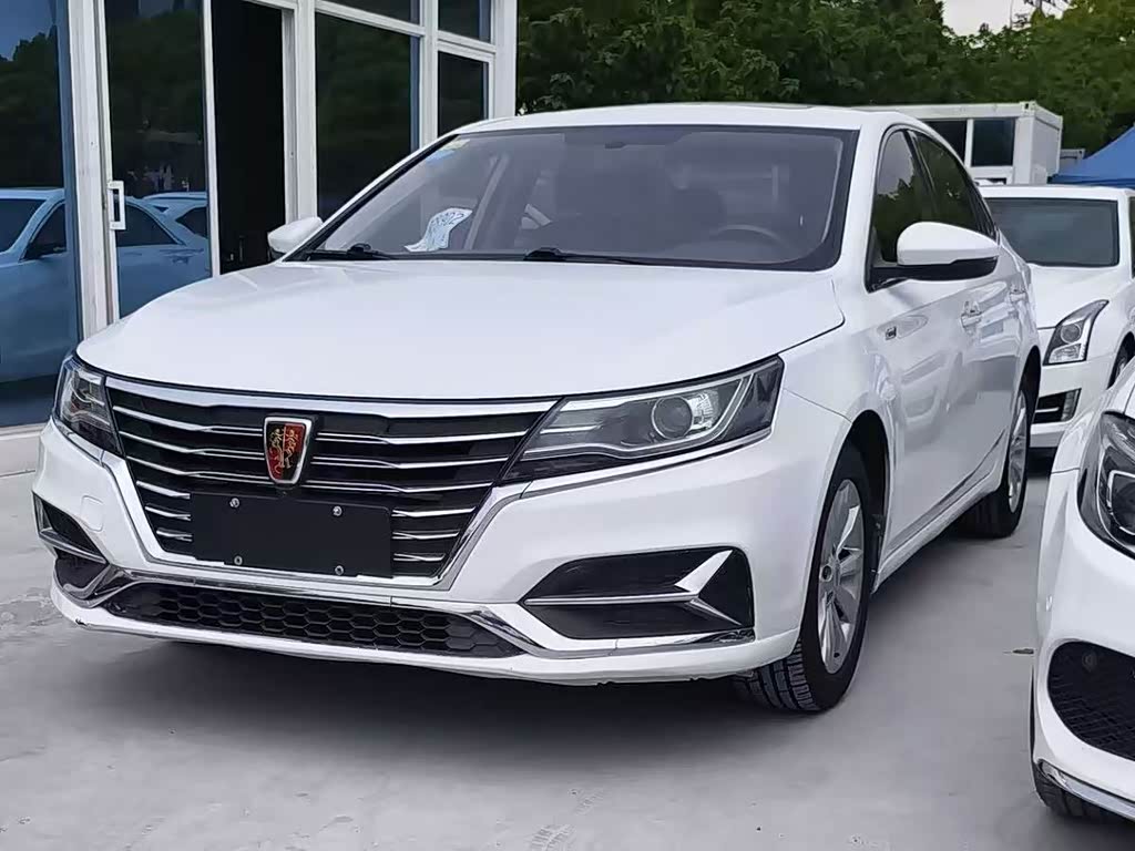 Roewe i6