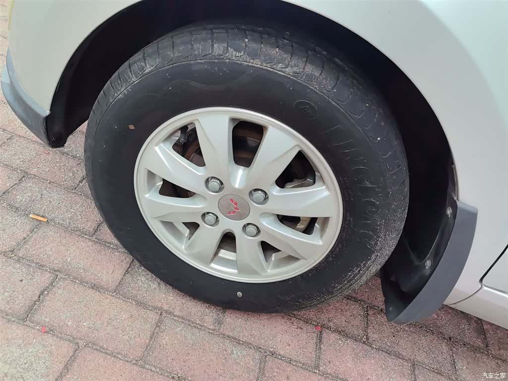 Wuling Hongguang, 2015 25