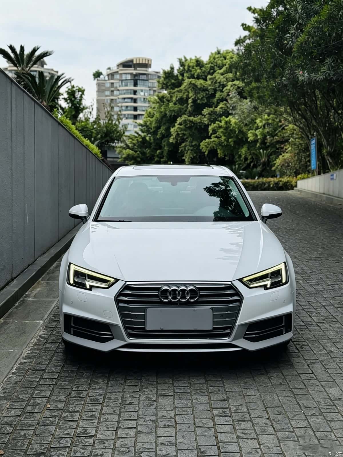 Audi A4L, 2018 2
