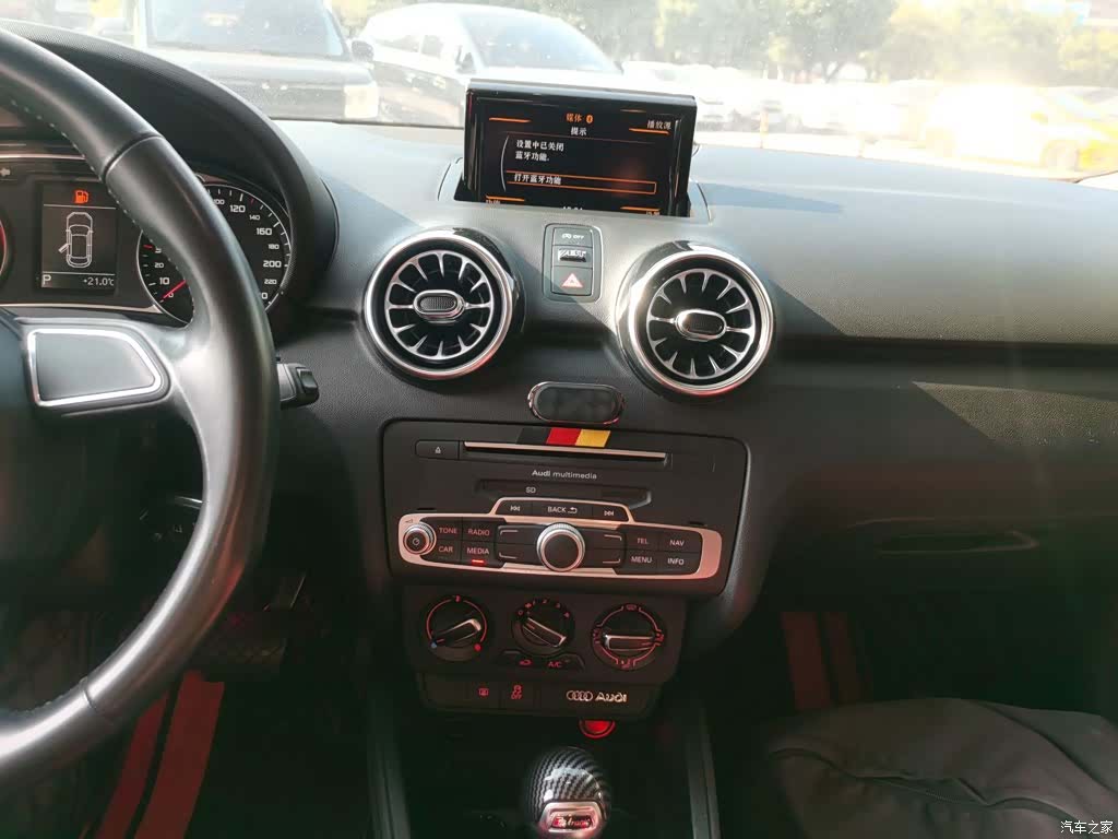 Audi A1, 2017 все фото