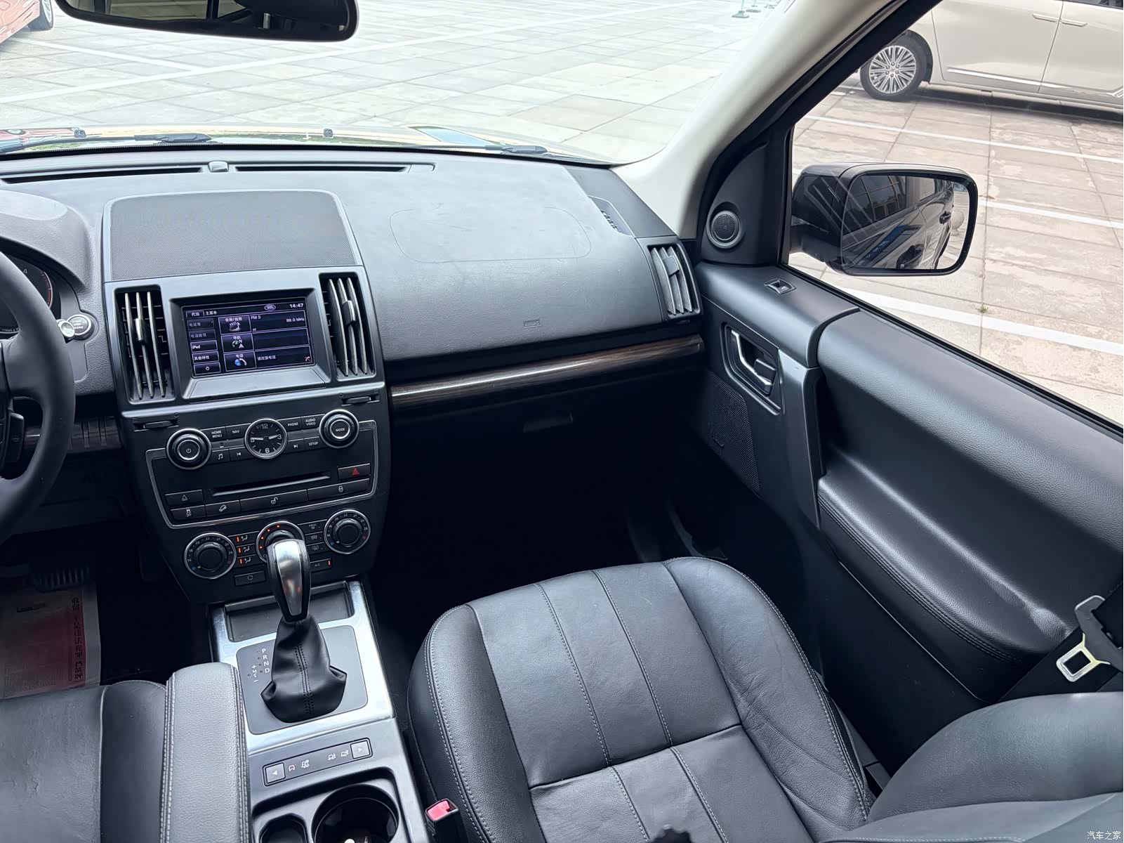 Land Rover SD4, 2013 9