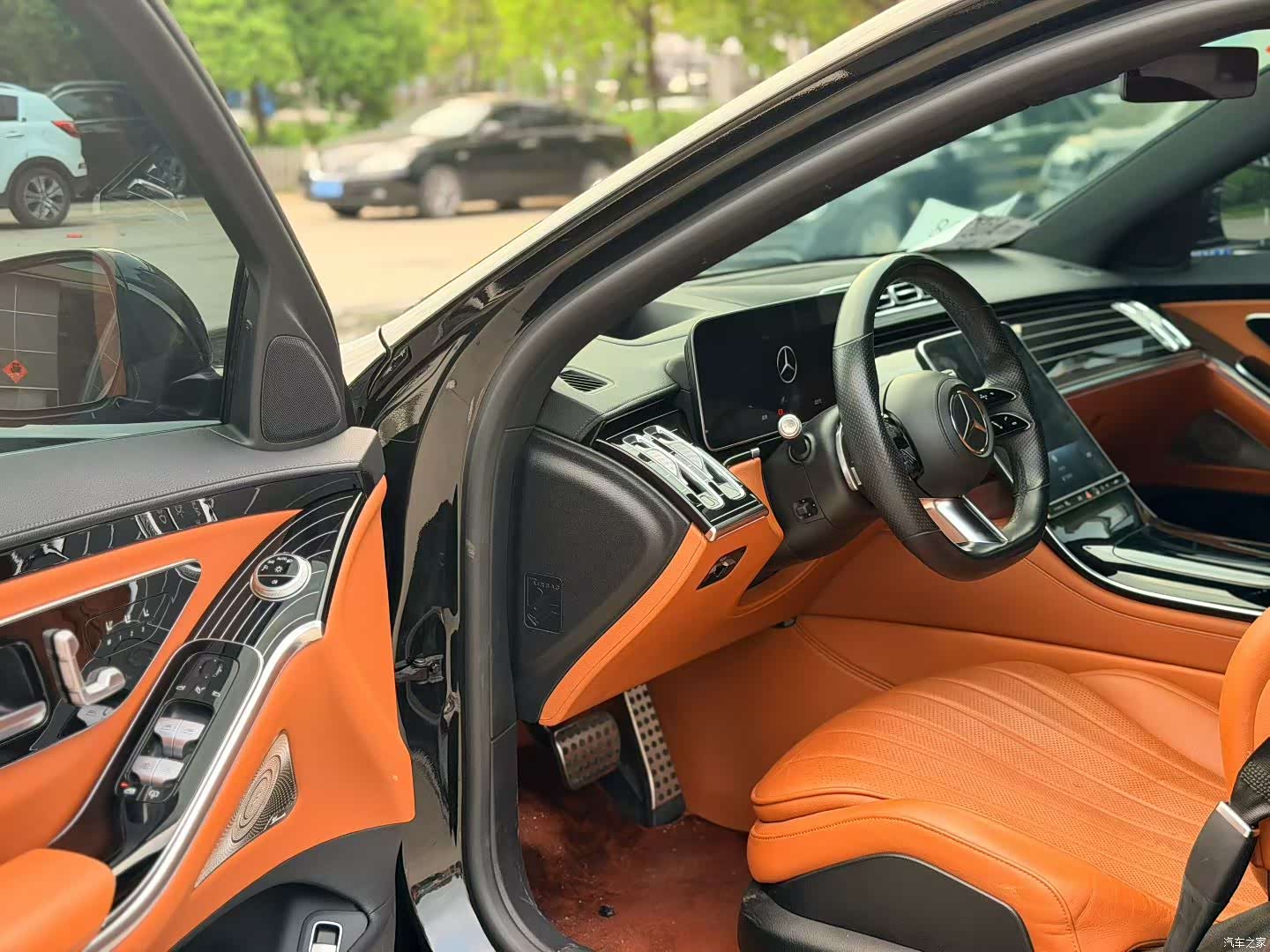 Mercedes-Benz S-Class, 2022 3