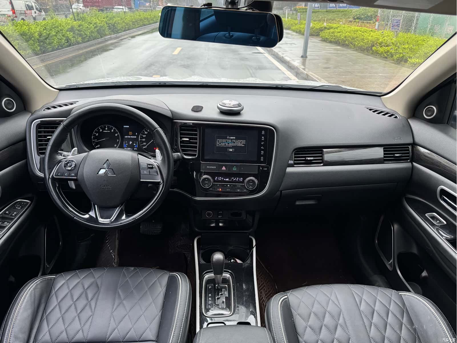 Mitsubishi Outlander, 2021 9