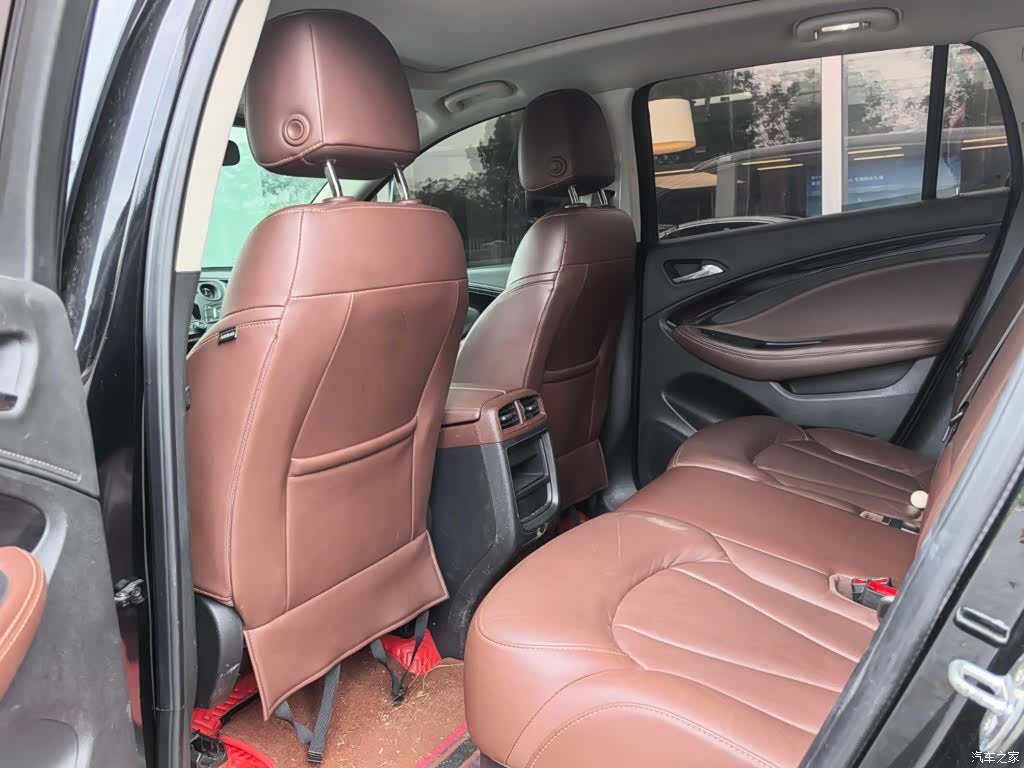 Buick Envision Plus, 2019 11