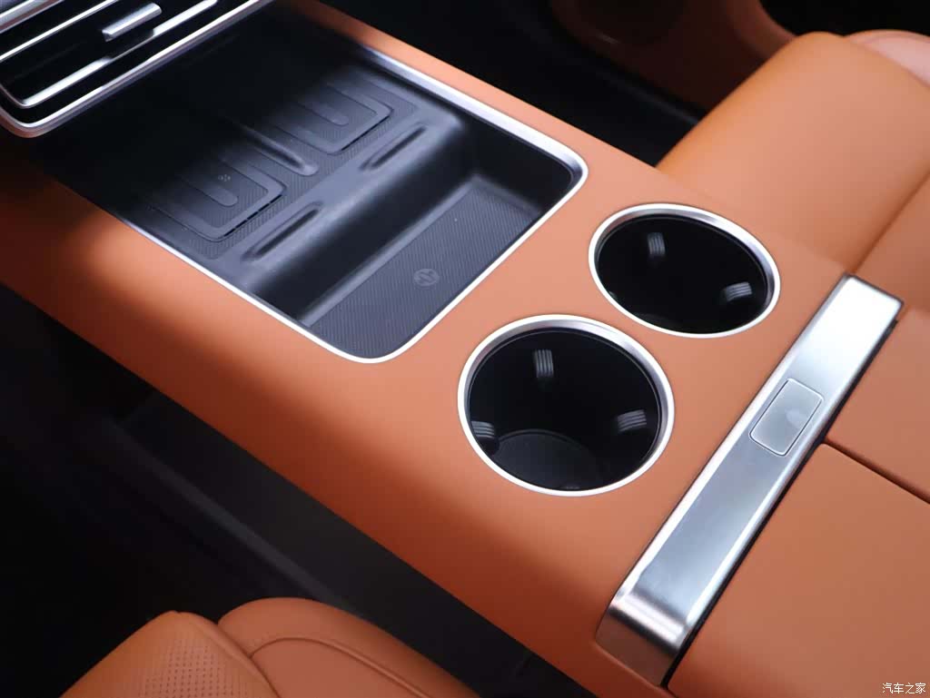 Li Auto L8, 2024 12