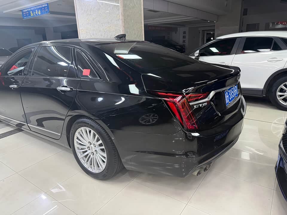 Cadillac CT6