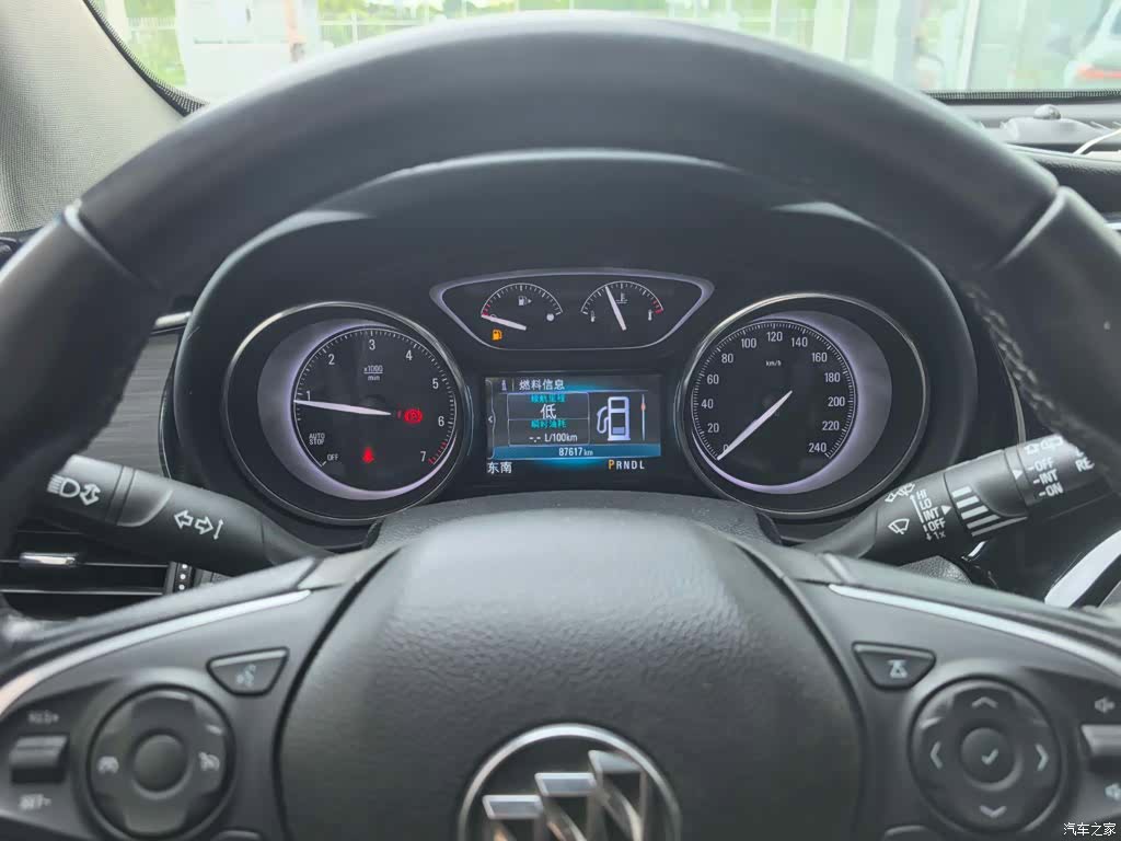 Buick Envision Plus, 2019 6